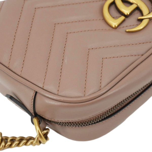 GUCCI GG Marmont Small Matelasse Camera Bag – Stitching & Finish Detail