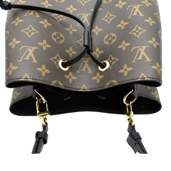 LOUIS VUITTON Neonoe Monogram Canvas Shoulder Bag Brown