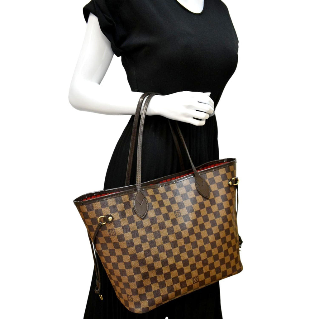 Neverfull leather tote Louis Vuitton Brown in Leather - 36200356