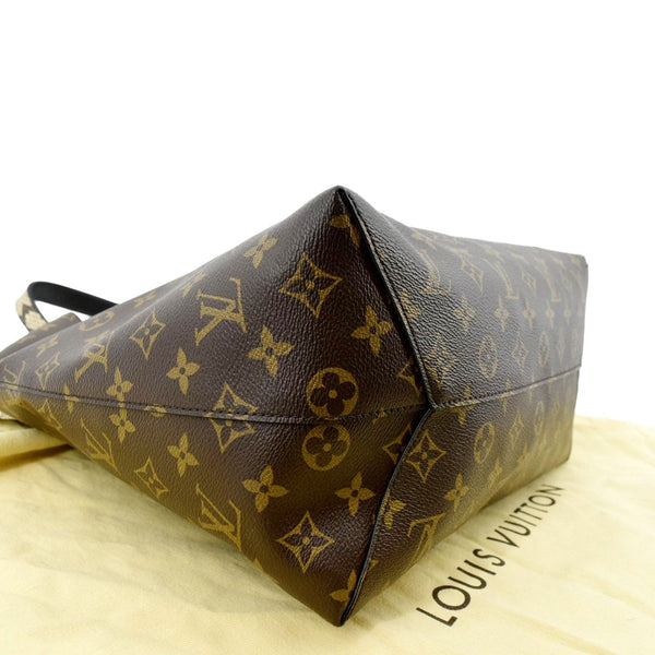 LOUIS VUITTON Flower Hobo Monogram Canvas Shoulder Hobo Bag Brown
