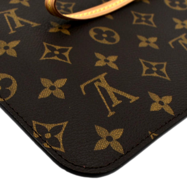 LOUIS VUITTON Neverfull Monogram Canvas Pochette Wristlet Pouch Brown