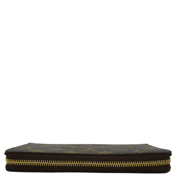 LOUIS VUITTON Monogram Canvas Zippy Wallet Brown