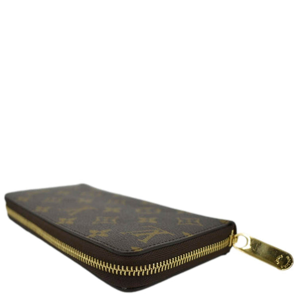 LOUIS VUITTON Monogram Canvas Zippy Wallet Brown