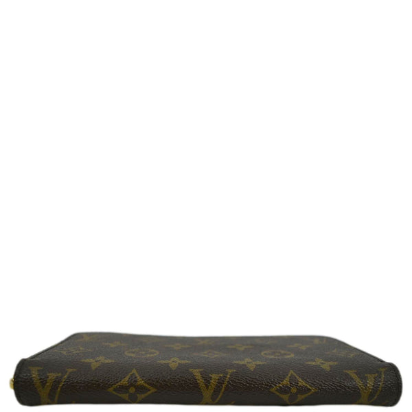 LOUIS VUITTON Monogram Canvas Zippy Wallet Brown