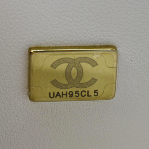 Chanel White Quilted Caviar Leather Jumbo Flap Shoulder Bag