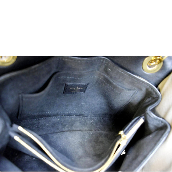 LOUIS VUITTON New Wave Chain Leather Crossbody Bag Black