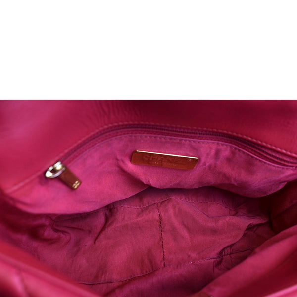 CHANEL 19 Medium Quilted Lambskin Leather Flap Shoulder Bag Red