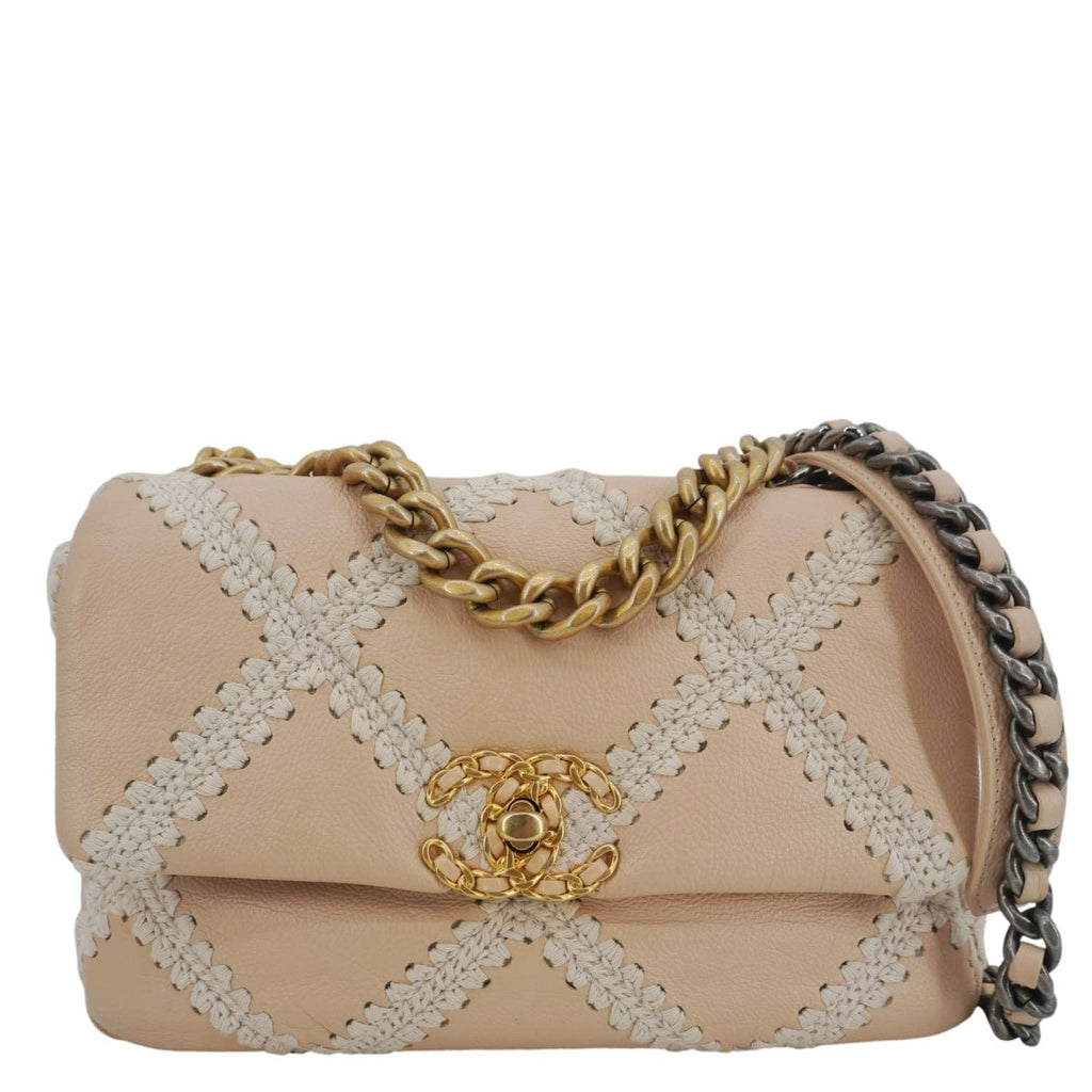 19 Bag Chanel 19 Maxi Beige Chanel Bags Maxi Beige And Cream Color