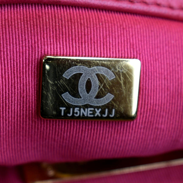 CHANEL 19 Medium Quilted Lambskin Leather Flap Shoulder Bag Red