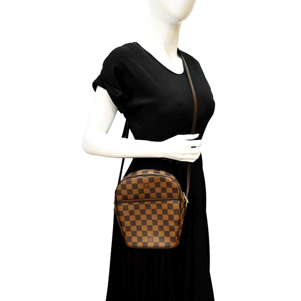 LOUIS VUITTON Ipanema GM Damier Ebene Crossbody Bag Brown