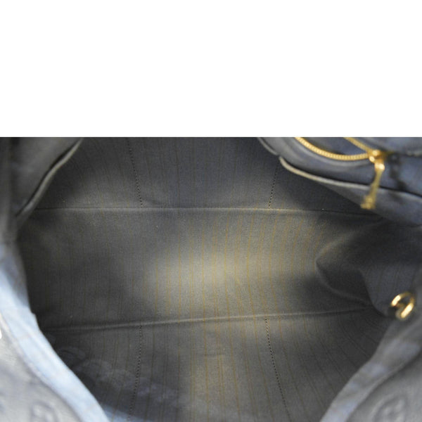 LOUIS VUITTON Artsy MM Empreinte Leather Hobo Bag Black