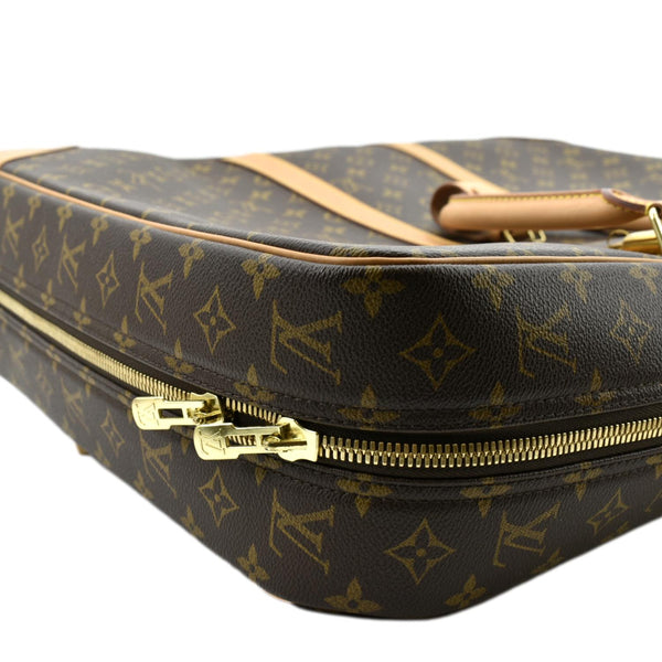 LOUIS VUITTON Sirius 45 Monogram Canvas Suitcase Travel Bag Brown