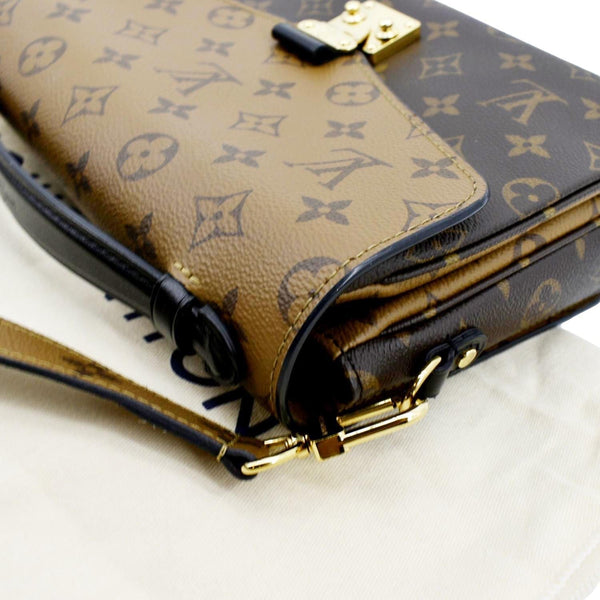 LOUIS VUITTON Metis Pochette Reverse Monogram Canvas Crossbody Bag Brown