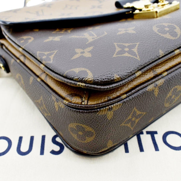 LOUIS VUITTON Metis Pochette Reverse Monogram Canvas Crossbody Bag Brown