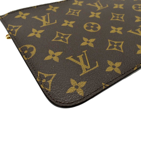 LOUIS VUITTON Neverfull Monogram Canvas Pochette Wristlet Pouch Brown