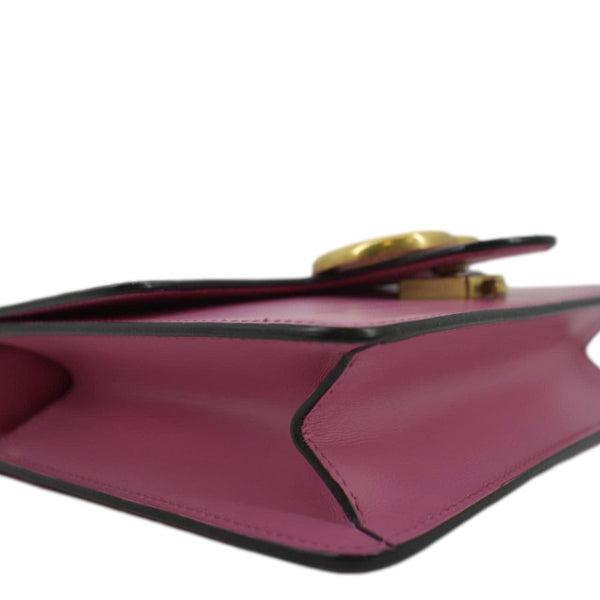 GUCCI Chic Elegance Top Handle Shoulder lather Bag Black with corner edge view