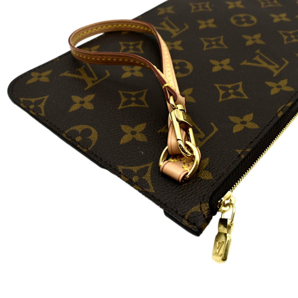 LOUIS VUITTON Neverfull Monogram Canvas Pochette Wristlet Pouch Brown