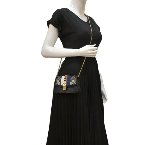 GUCCI Sylvie Super Mini Embroidered Leather Crossbody Chain Wallet Black 494646