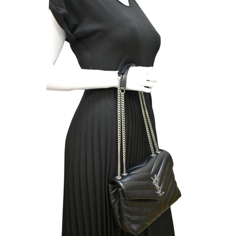 YVES SAINT LAURENT Loulou Small Matelasse Leather Chain Shoulder Bag Black