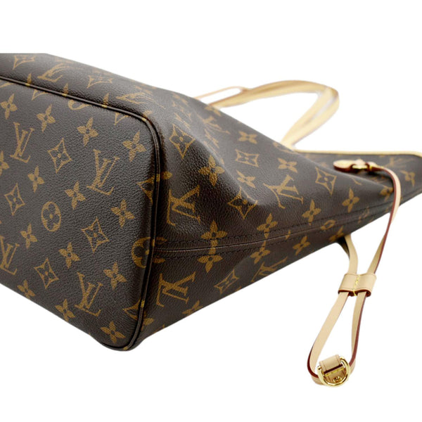 LOUIS VUITTON Neverfull MM Monogram Canvas Tote Bag Brown