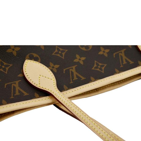 LOUIS VUITTON Neverfull MM Monogram Canvas Tote Bag Brown