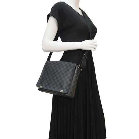 LOUIS VUITTON District PM Messenger Damier Graphite Messenger Bag Black