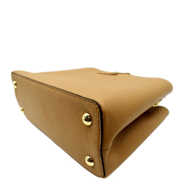 LOUIS VUITTON Capucines MM Taurillon Leather Satchel Bag Golden
