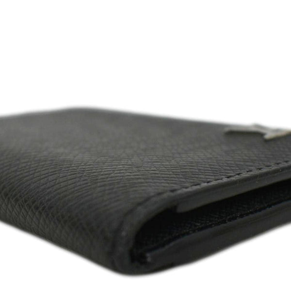 LOUIS VUITTON Taiga Leather Pocket Organizer Zippy Wallet Black