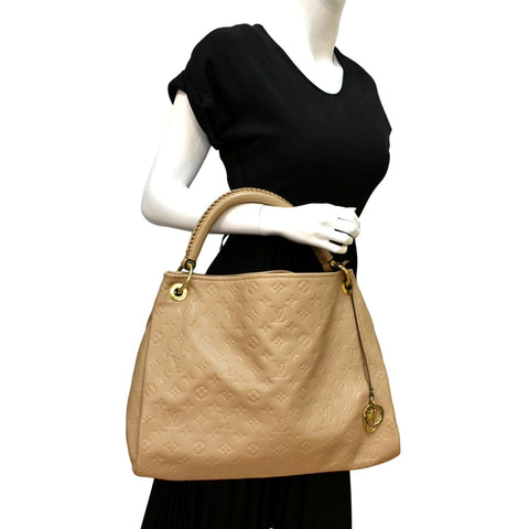 LOUIS VUITTON Artsy MM Empreinte Leather Hobo Bag Camel