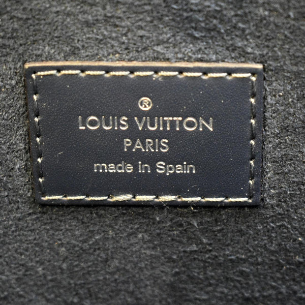 LOUIS VUITTON Neverfull MM Epi Leather Shoulder Bag Blue