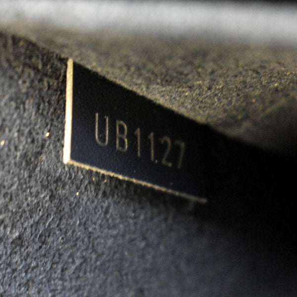 LOUIS VUITTON Neverfull MM Epi Leather Shoulder Bag Blue