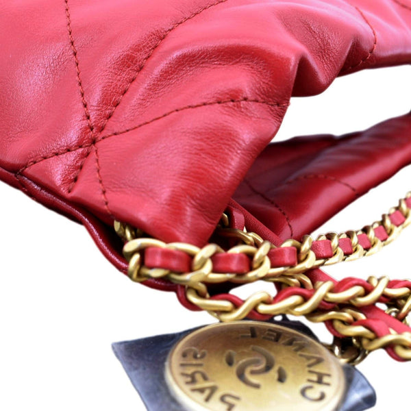 CHANEL 22 Mini Chain Shiny Calfskin Leather Shoulder Bag Red