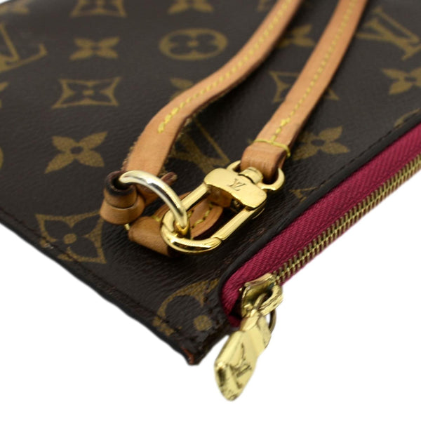 LOUIS VUITTON Neverfull Monogram Canvas Pochette Wristlet Pouch Fuchsia