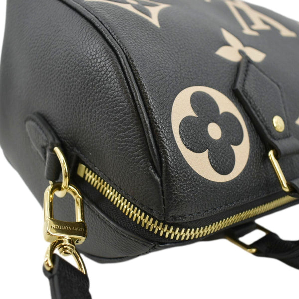 LOUIS VUITTON Speedy 25 Bandouliere Monogram Empreinte Leather Crossbody Bag Bicolor