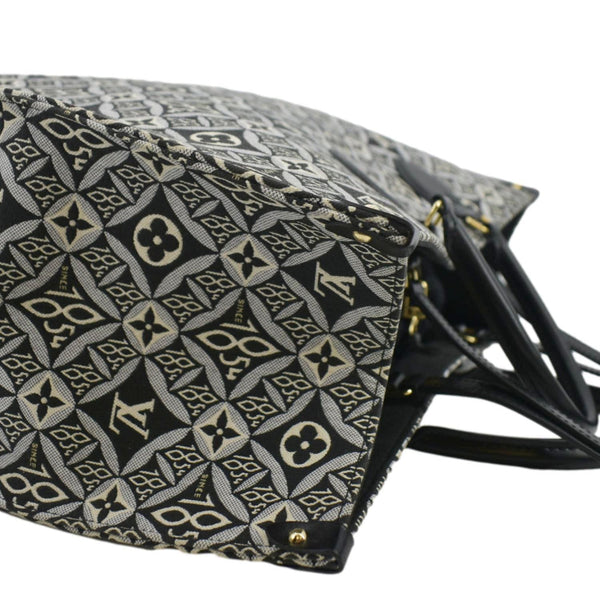 LOUIS VUITTON Onthego GM 1854 Jacquard Tote Bag Grey