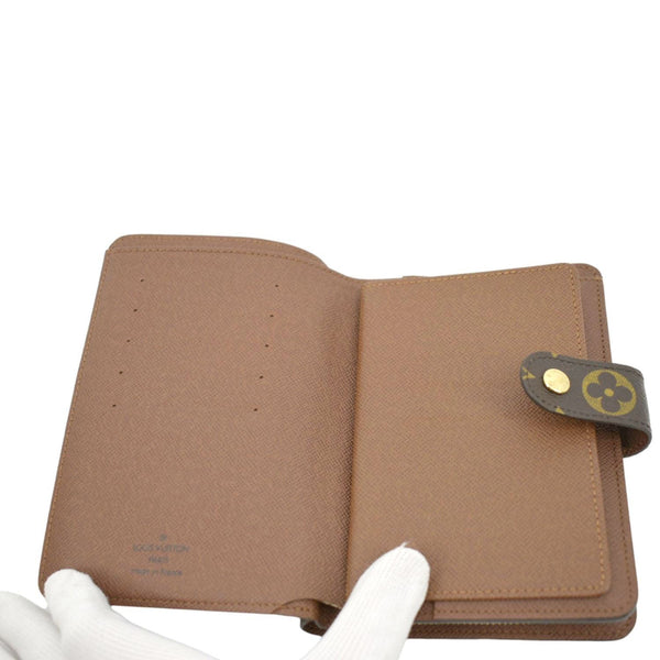 LOUIS VUITTON Agenda Monogram Canvas Planner Cover Brown