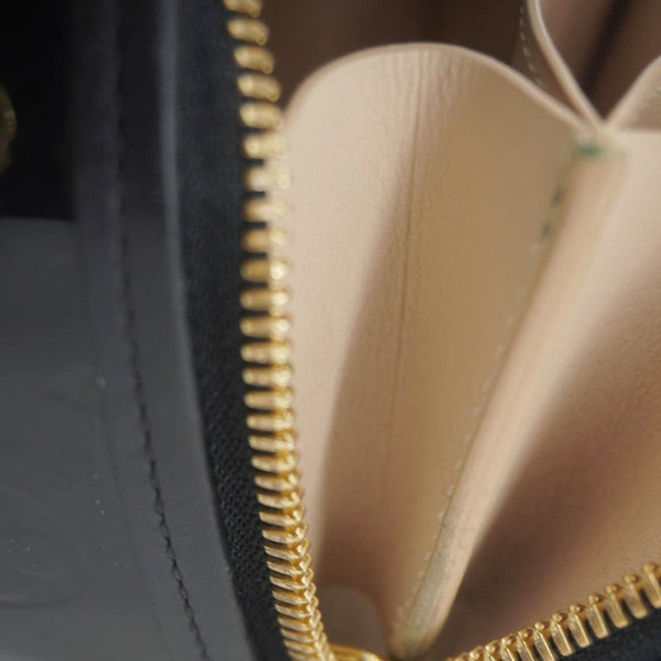 LOUIS VUITTON Boite Chapeau Souple Mini Monogram Vernis Shoulder Bag Black