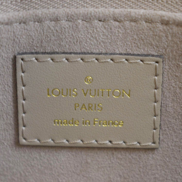 LOUIS VUITTON Onthego MM Giant Monogram Empreinte Leather Tote Shoulder Bag Tourterelle Beige