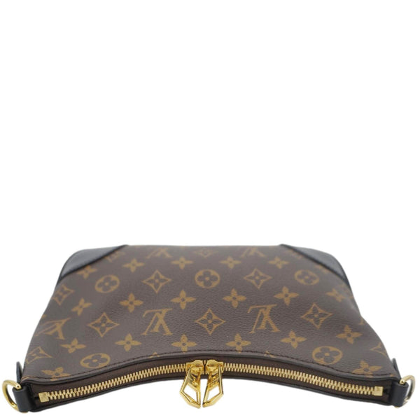 LOUIS VUITTON Boulogne Monogram Canvas Shoulder Bag Brown