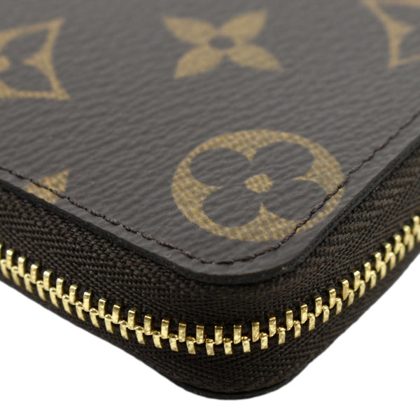 LOUIS VUITTON Monogram Canvas Zippy Coin Purse Brown