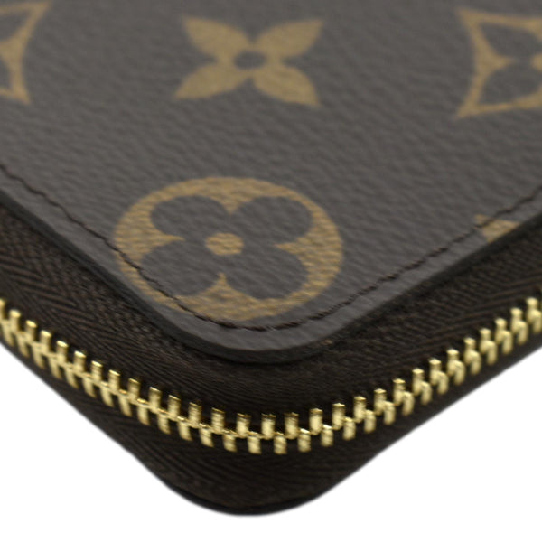 LOUIS VUITTON Monogram Canvas Zippy Coin Purse Brown