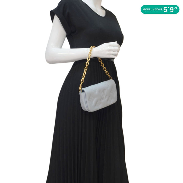 LOUIS VUITTON Calfskin Bubblegram Leather Wallet on Strap Bag Light Blue