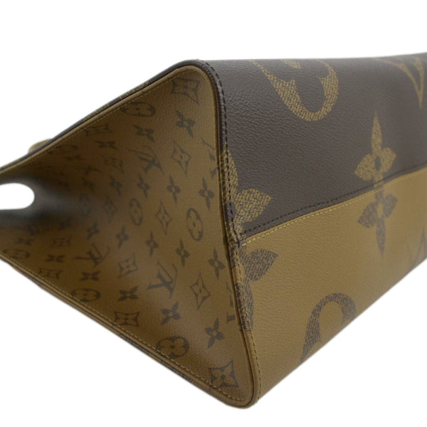 LOUIS VUITTON Onthego GM Giant Monogram Canvas Tote Bag Brown
