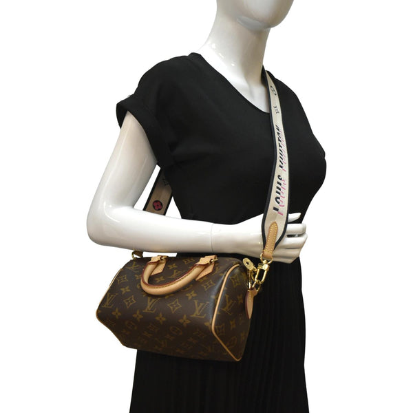 LOUIS VUITTON Giant Speedy Bandouliere 20 Monogram Canvas Shoulder Bag Brown