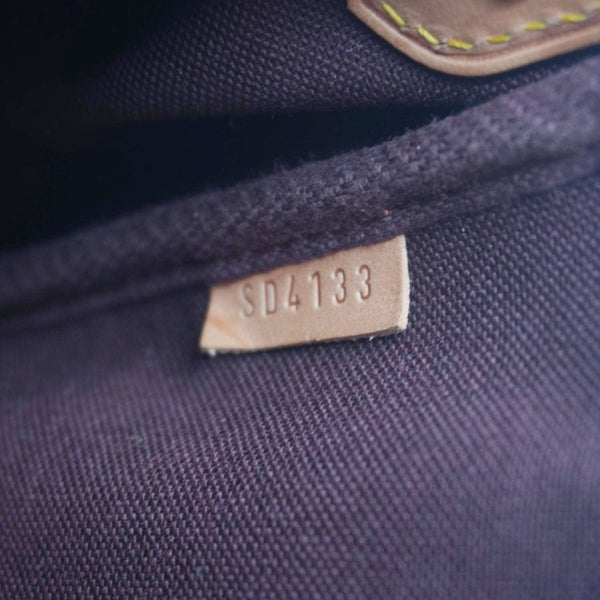 LOUIS VUITTON Favorite MM Monogram Canvas Shoulder Bag Brown