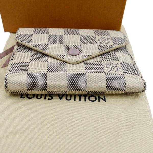 LOUIS VUITTON Victorine Damier Azur Wallet White