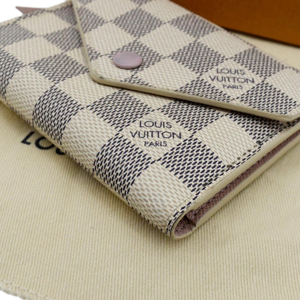LOUIS VUITTON Victorine Damier Azur Wallet White