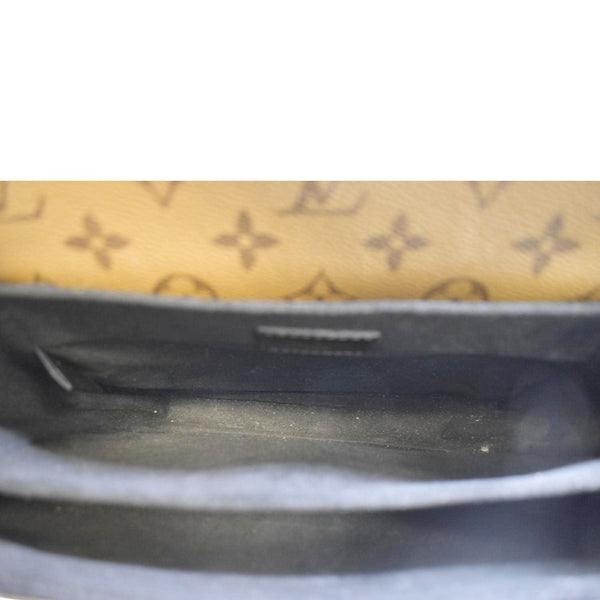 LOUIS VUITTON Metis Pochette Reverse Monogram Canvas Crossbody Bag Brown
