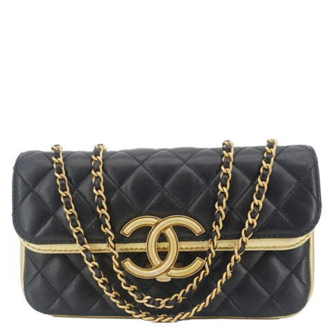 CHANEL CC Chic Double Flap Quilted Leather Shoulder Bag Black