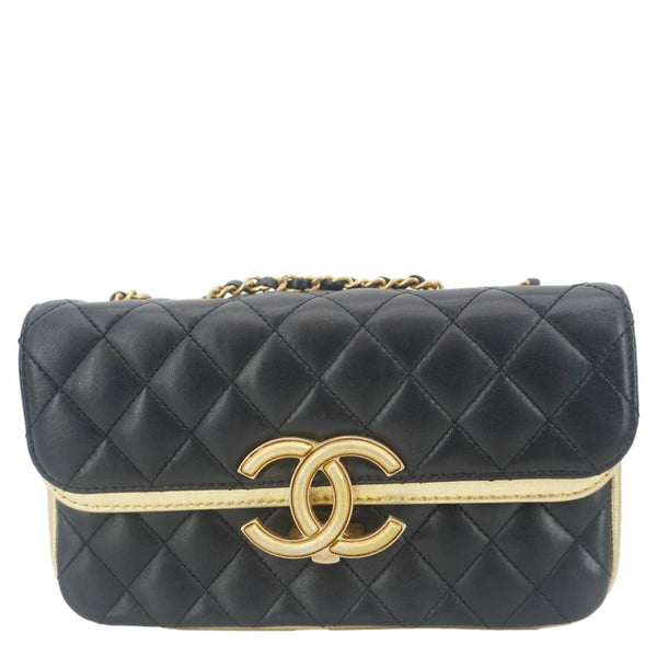 CHANEL CC Chic Double Flap Quilted Leather Shoulder Bag Black